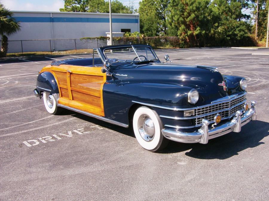  Chrysler Town & Country Convertible 1948 года  (фото 16 из 53)